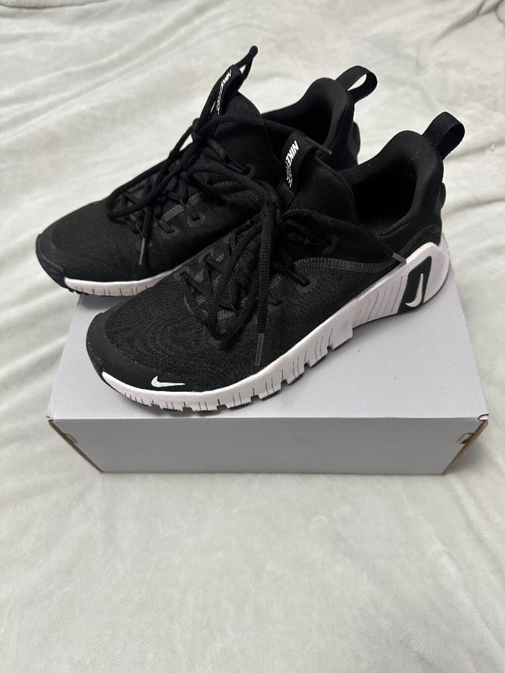 Nike Free Metcon 6 Black/White Workout Shoes Mens 7.5 Cross Training Sneakers